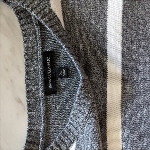 Banana Republic Stripped Goodbye Sweater XL - Picture 7 of 7